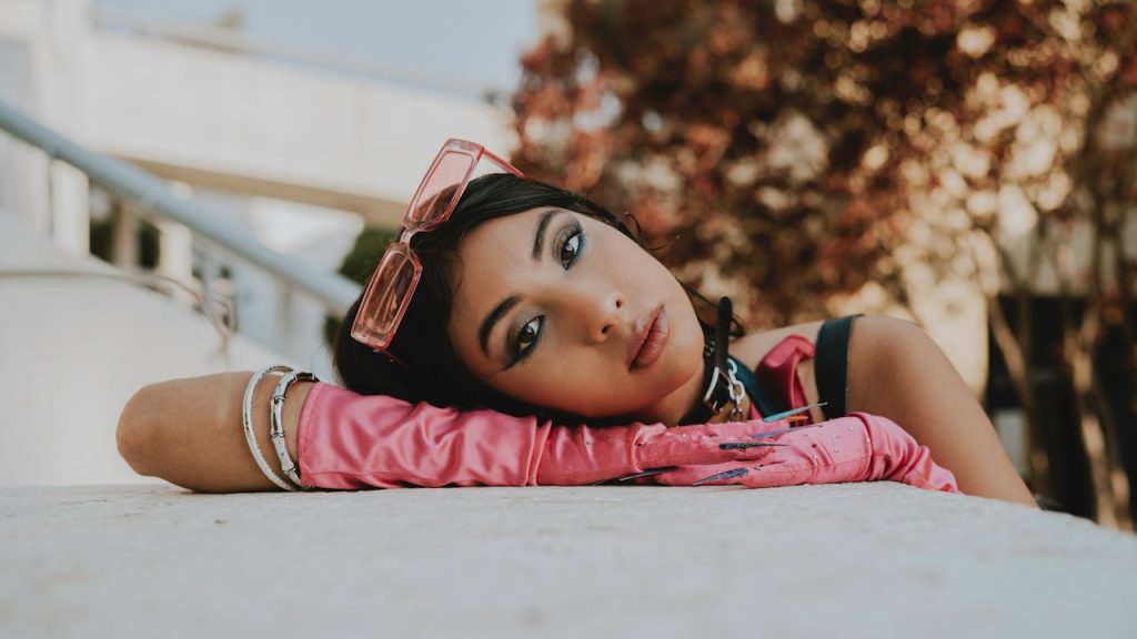 How to Dress Like Your Favorite Influencer—Without Breaking the Bank